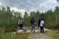 Penemuan mayat bayi di parit tanah bumbu. Foto: Inafis untuk matarakyat.co.id