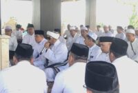 Bupati Tanah Bumbu, Bang Arul Hadiri Safari Dakwah dan Ziarah Bersama Guru Mulia Al Habib Musthofa bin Abdullah Alaydrus