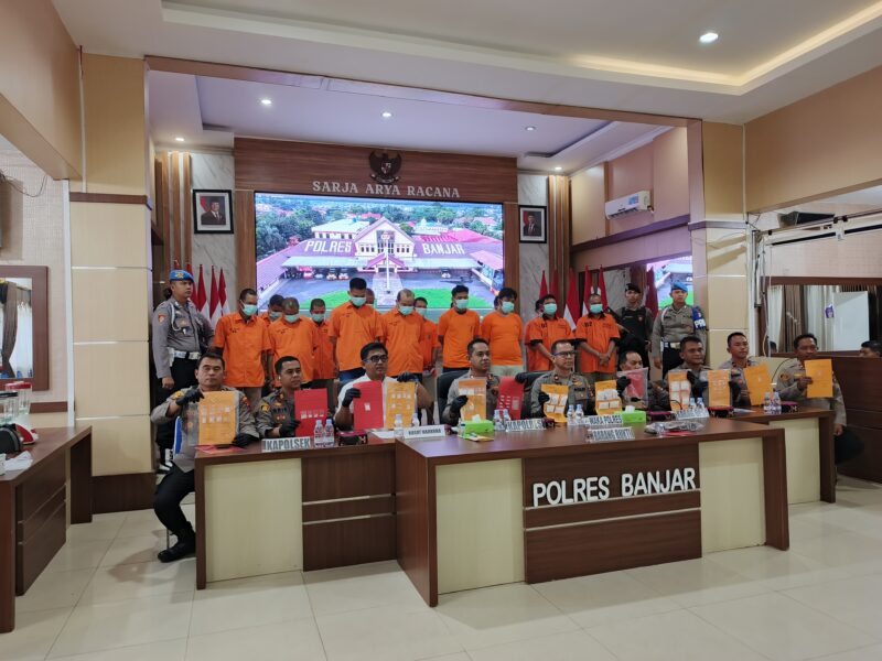 conference press di Aula SAR Mapolres Banjar, Rabu (7/5/2025).