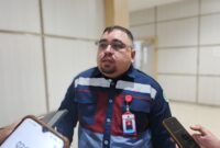 Direktur Umum PT Baramarta, Edy Suryadi, usai mengikuti Rapat Dengar Pendapat (RDP) bersama Komisi II DPRD Kabupaten Banjar, Senin (7/7/2025). 