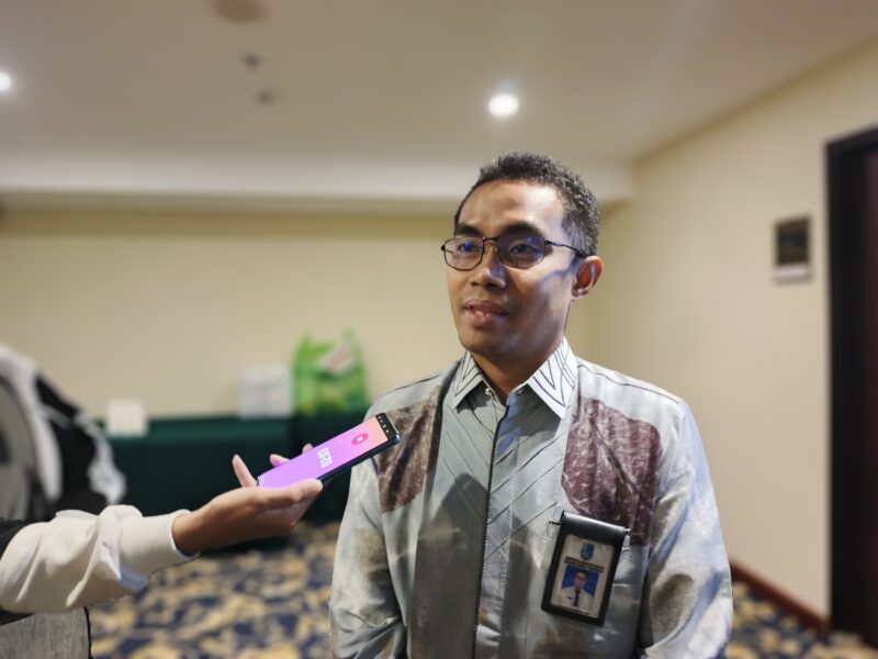 Pelaksana Tugas (Plt) Asisten Pemerintahan dan Kesejahteraan Rakyat (Kesra) Setda Banjar, Khairullah Anshari. 