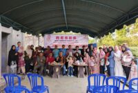 Wakil Ketua I DPRD Kota Banjarbaru, Neni Hendriyawaty dari Fraksi Gerindra, menggelar reses di Komplek Griya Utama Trikora III RT 034 RW 005, Kelurahan Guntung Manggis, Kecamatan Landasan Ulin.