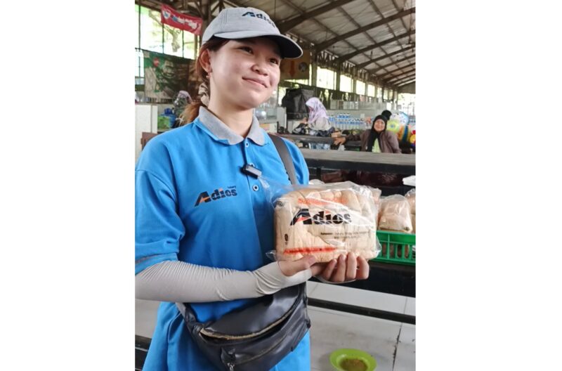 Devina Steffi Cristiantoandi (20) 