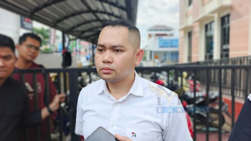 Kepala Seksi Intelijen Kejaksaan Negeri Kabupaten Banjar, Robert Iwan Kandun. 