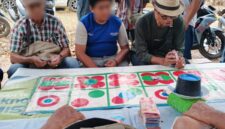 (Aktivitas judi di Desa Megalau Hulu Kecamatan Kelumpang Barat Kabupaten Kotabaru. Foto: Istimewa)