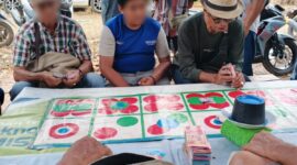 (Aktivitas judi di Desa Megalau Hulu Kecamatan Kelumpang Barat Kabupaten Kotabaru. Foto: Istimewa)