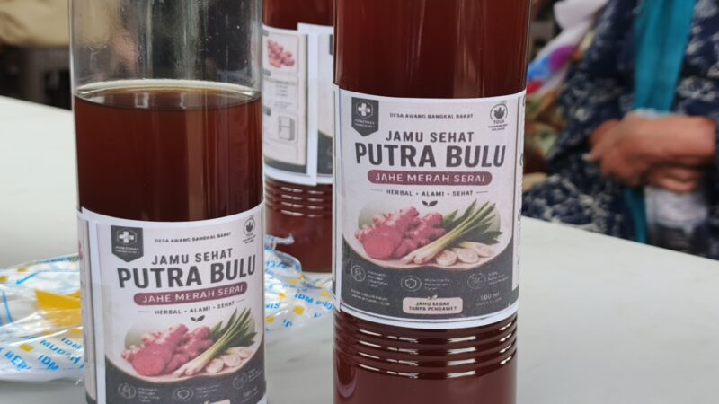 Jamu Jahe Merah dan Serai Khas Awang Bangkal Barat. 