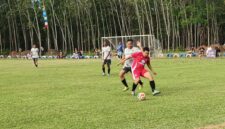 Turnamen Sepak Bola Kapolres Banjar Cup 2026 di Lapangan Desa Awang Bangkal Barat, Kecamatan Karang Intan, Sabtu (20/6/2026).