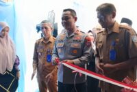 Kapolres Banjar AKBP Dr. Fadli meresmikan program bedah rumah di Desa Pekauman Dalam, Kecamatan Martapura Timur, Kabupaten Banjar, Senin (27/7/2026).