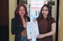 Mediasi tersebut berlangsung pada Jumat (28/8/2026), antara Nabila Zirus (kanan) dengan pihak terlapor, Vivi Djohari (kiri). 